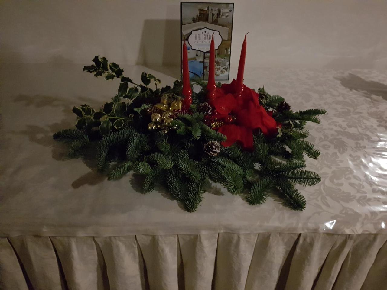 Hotel Granada Cattolica Eksteriør bilde
